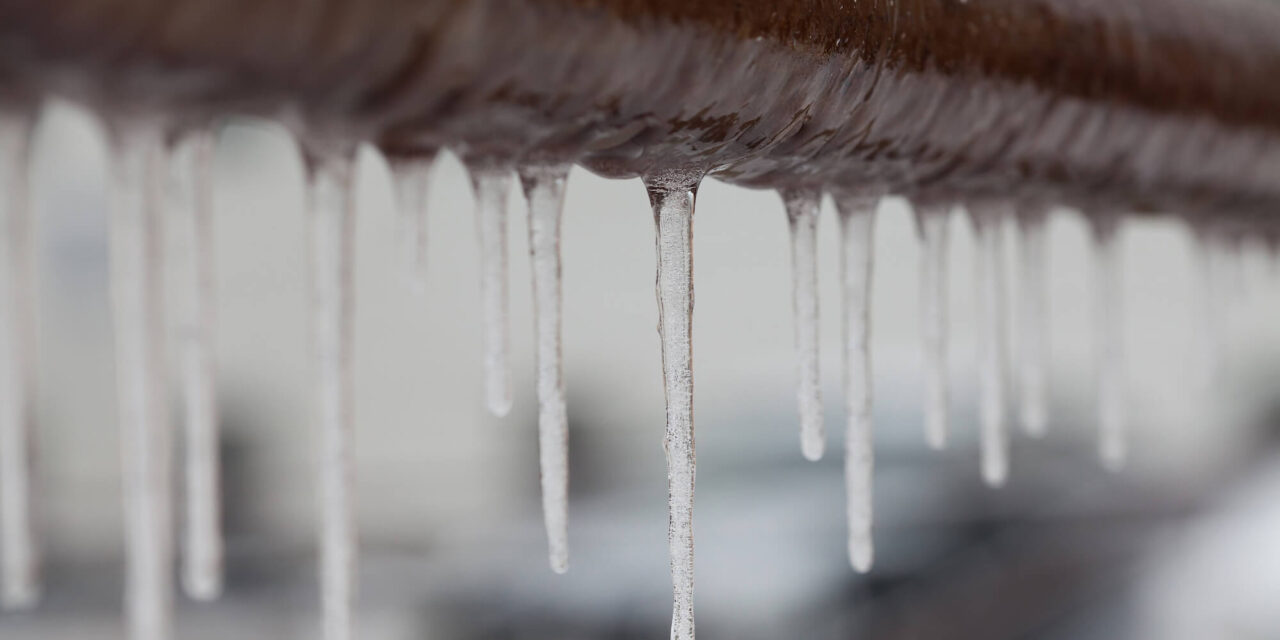 5 ways to prevent freezing pipes